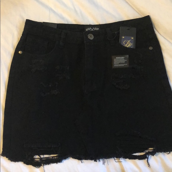 plt black denim skirt